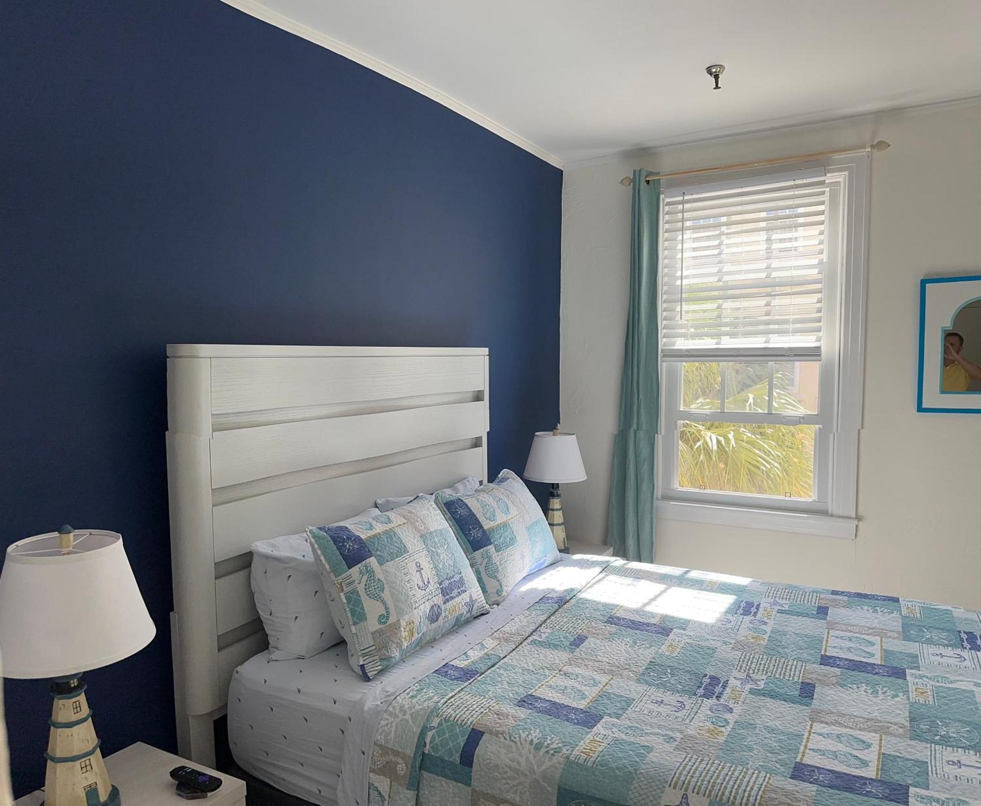 Cozy Studio In The Heart Of The Palm Beach Island - Free Valet Service Zewnętrze zdjęcie