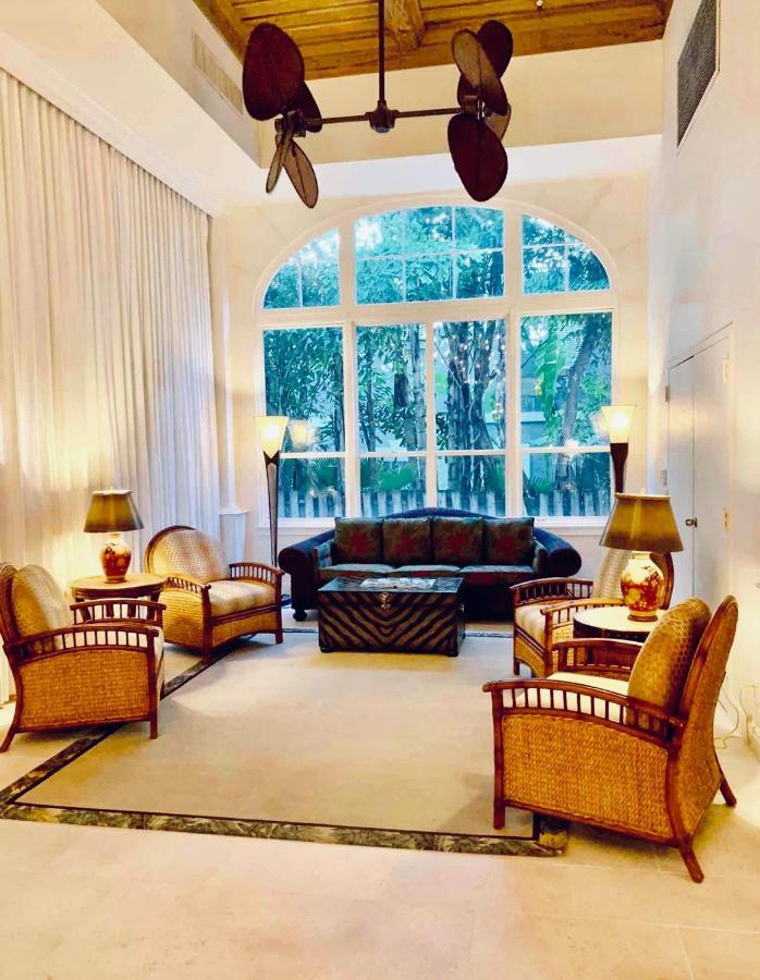 Cozy Studio In The Heart Of The Palm Beach Island - Free Valet Service Zewnętrze zdjęcie